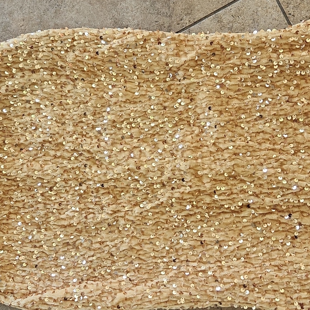 NWOT..Sequin Mermaid Gold Maxi Skirt - Picture 2 of 8
